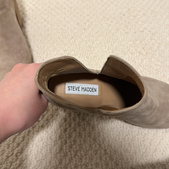 Steve Madden Leather Ankle Boots size 8 - Picture 3 of 4